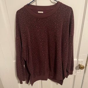 AE Leopard Print Crewneck